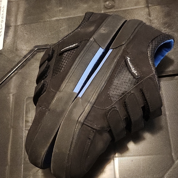 American Eagle Outfitters Black and Blue Velcro Sneakers - Picture 4 of 7